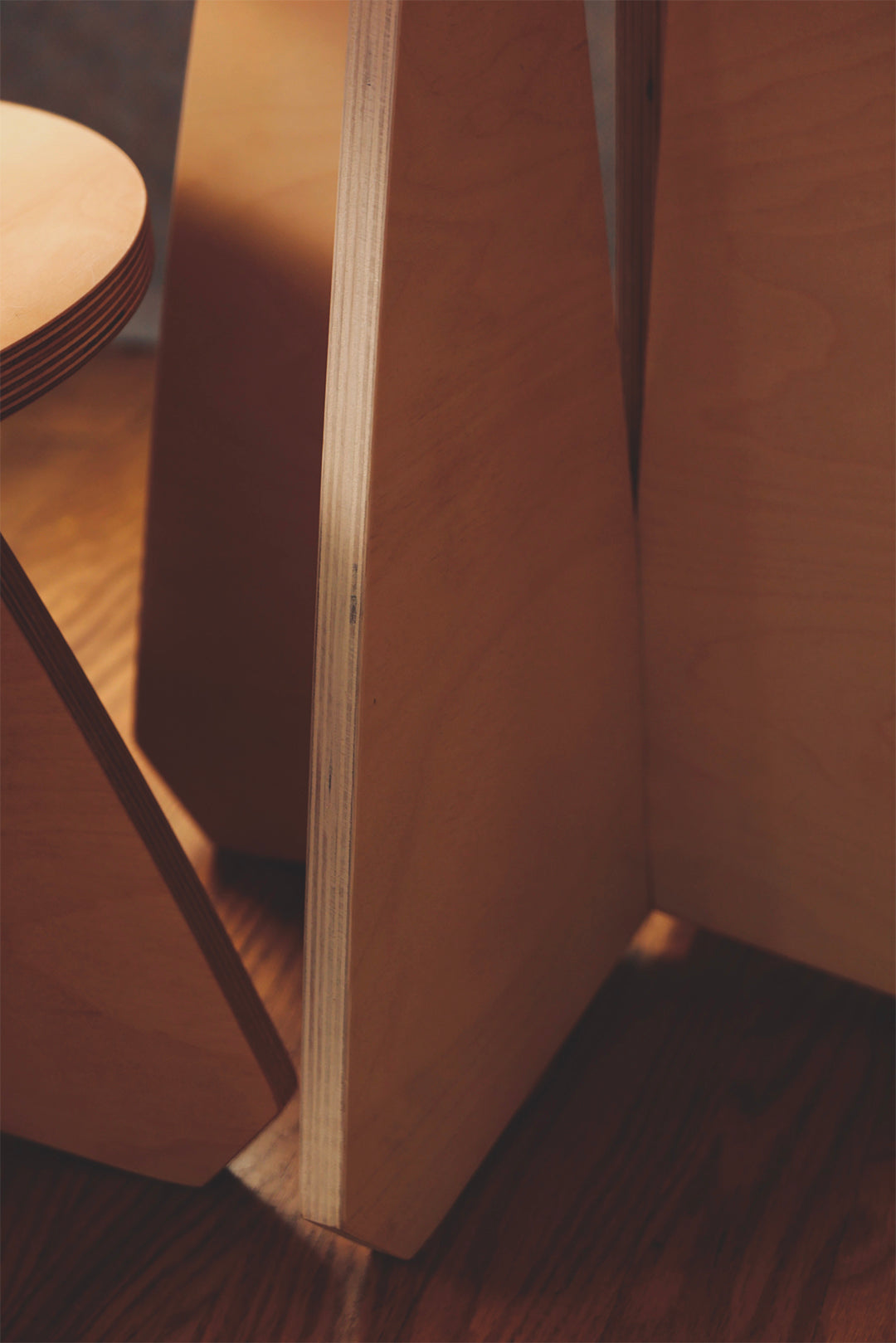 Riva Table