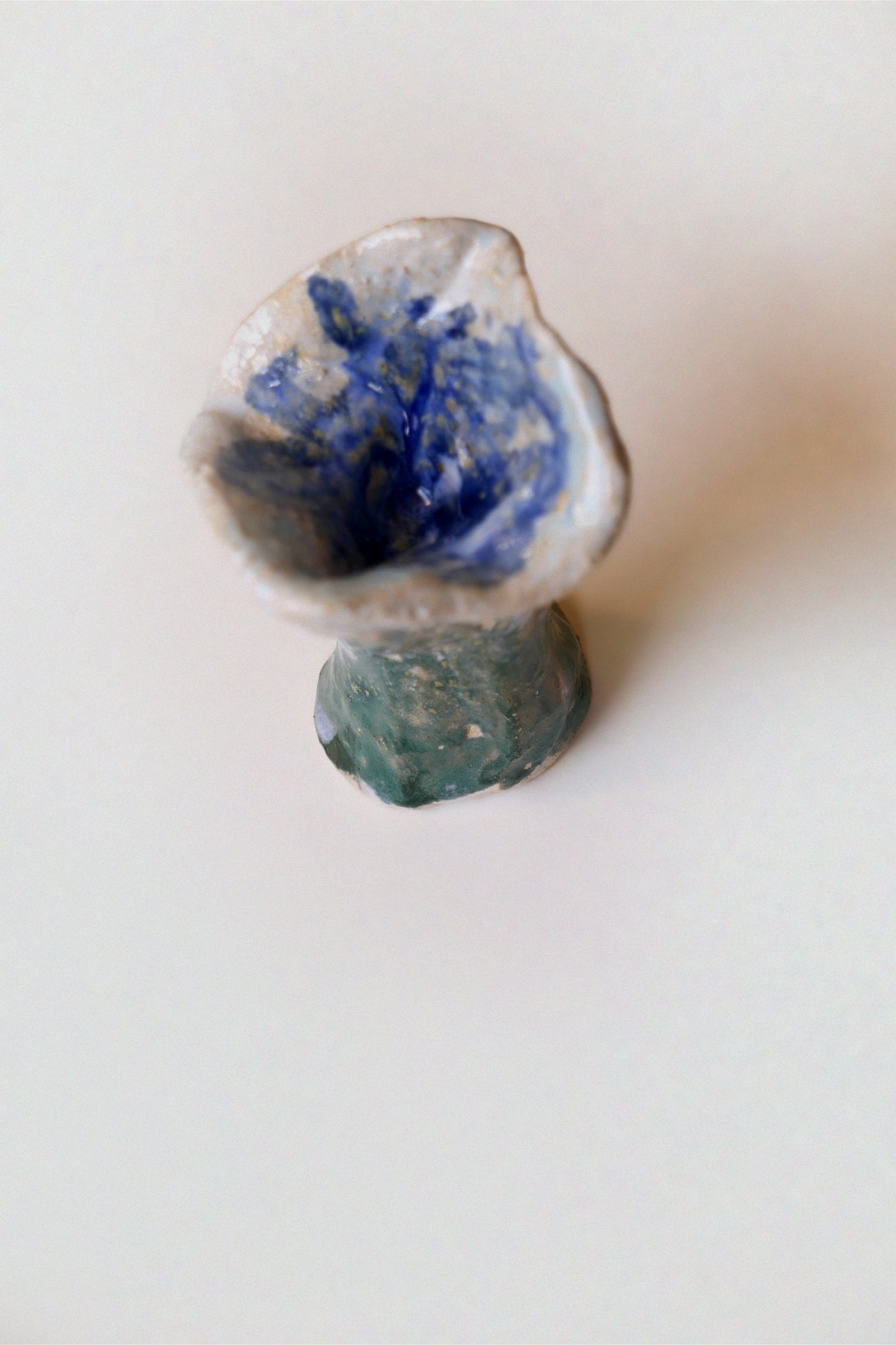 Ceramic knob, blue flower
