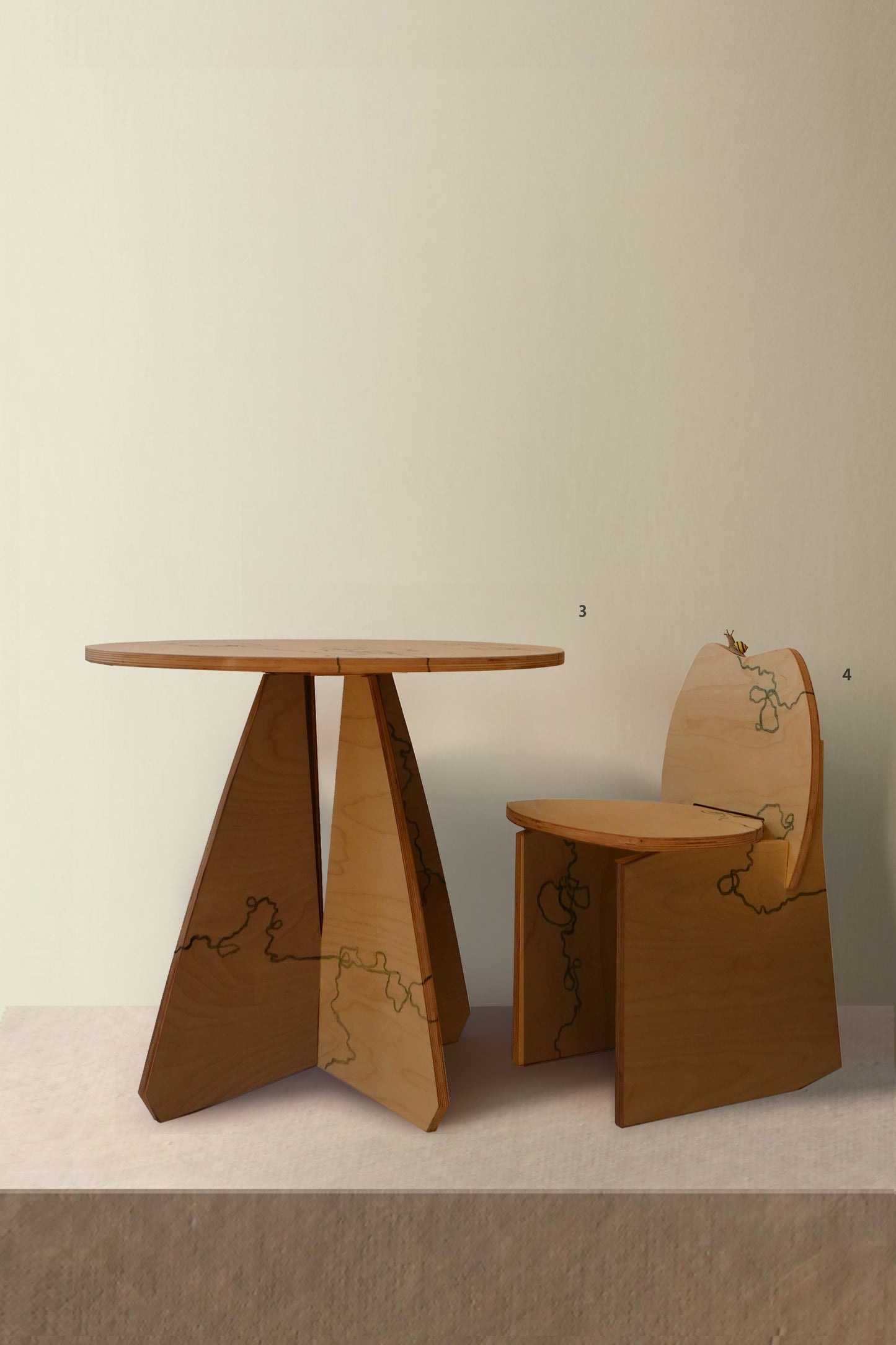 Otto Chair with Snail Trail