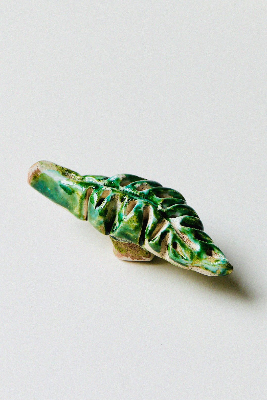 Castelion Green Leaf Ceramic Cabinet Knob - Single, Hand-Painted Style