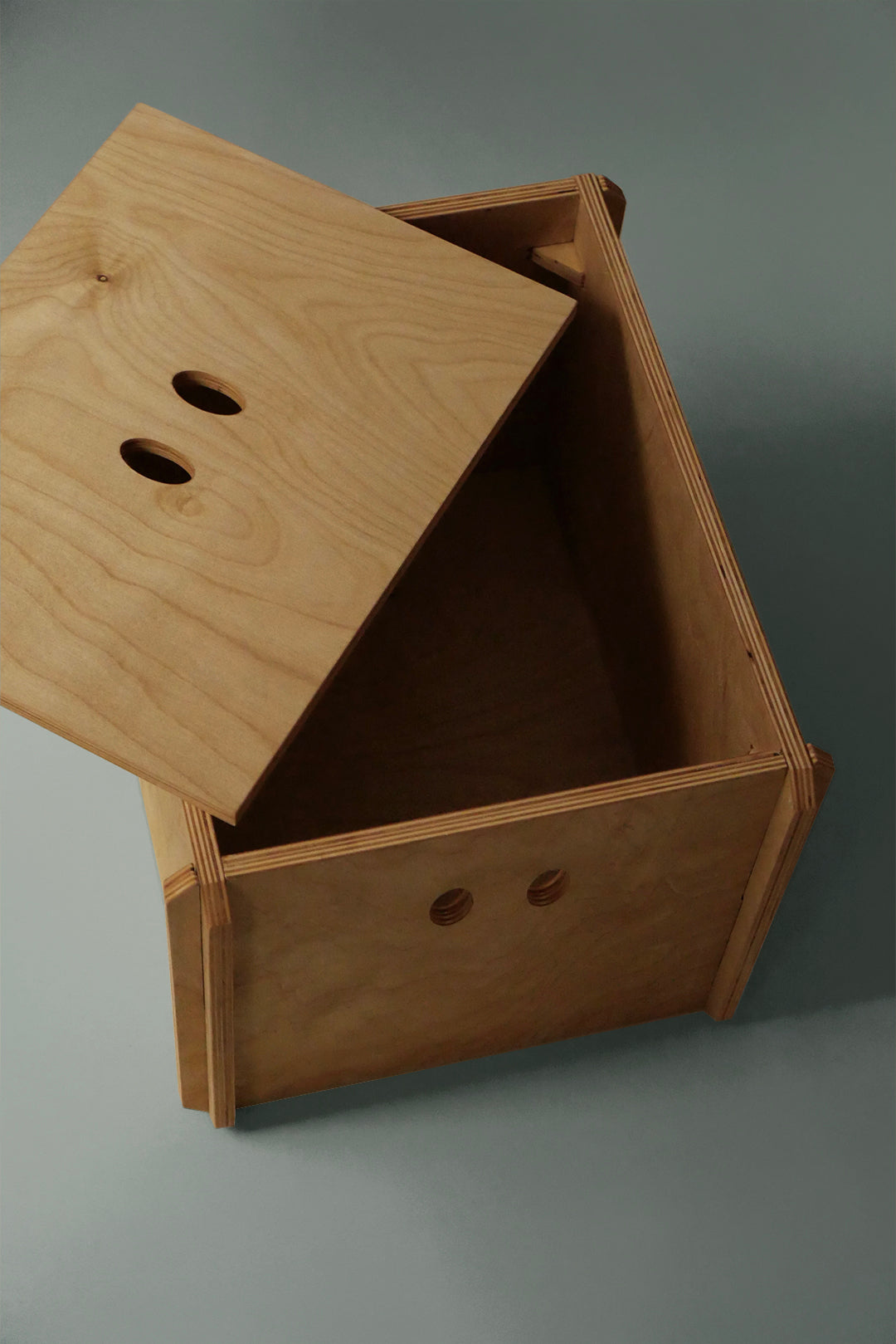 Box stool