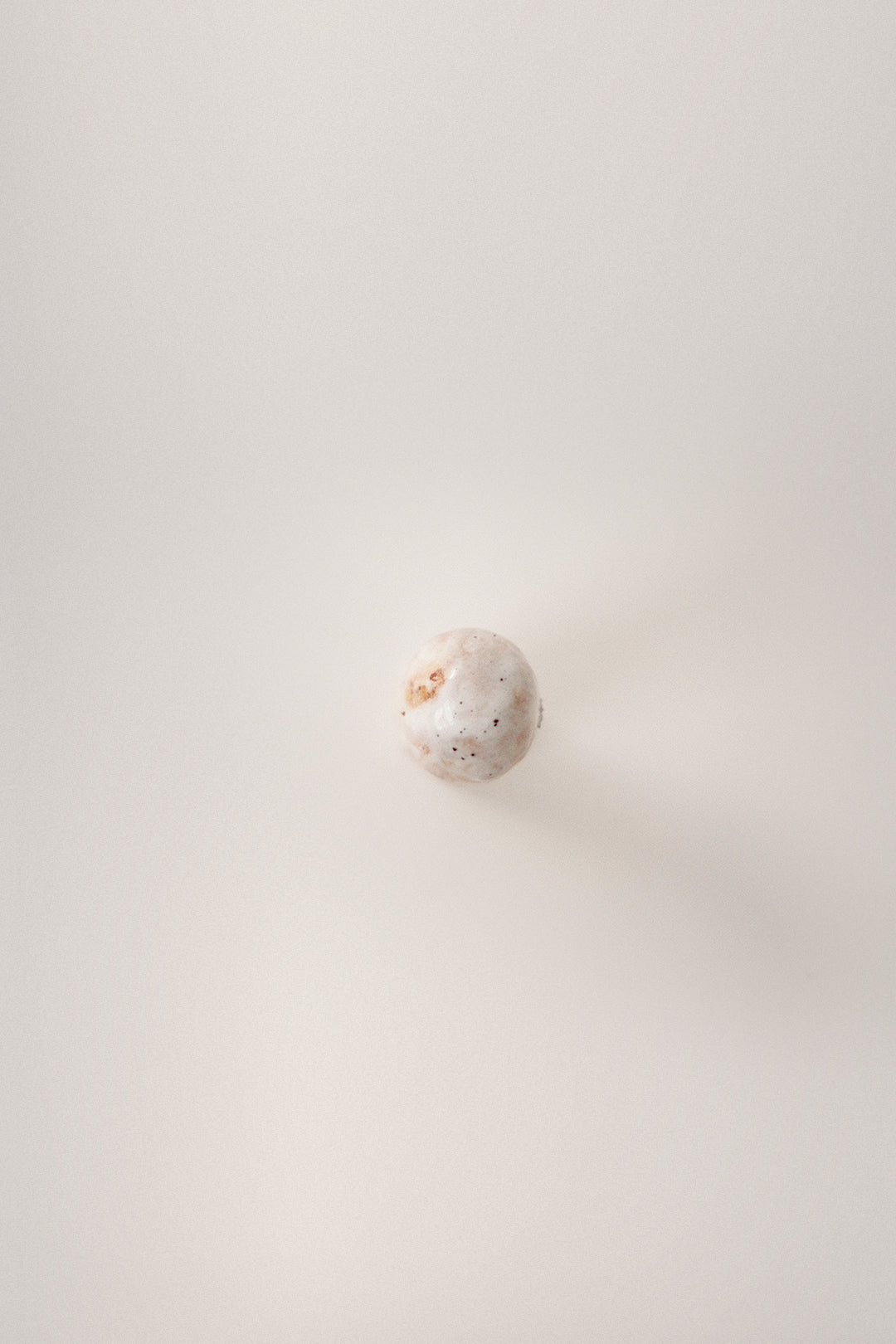 Ball Hook - white
