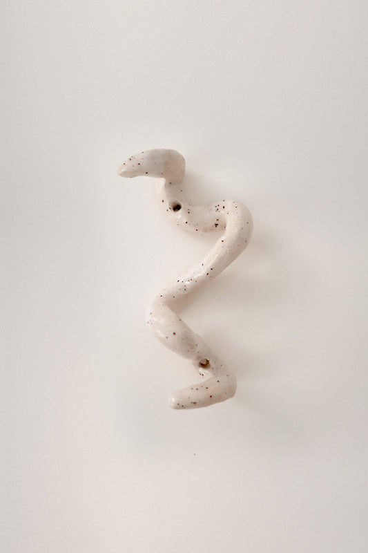 Swirl Hook - speckled white