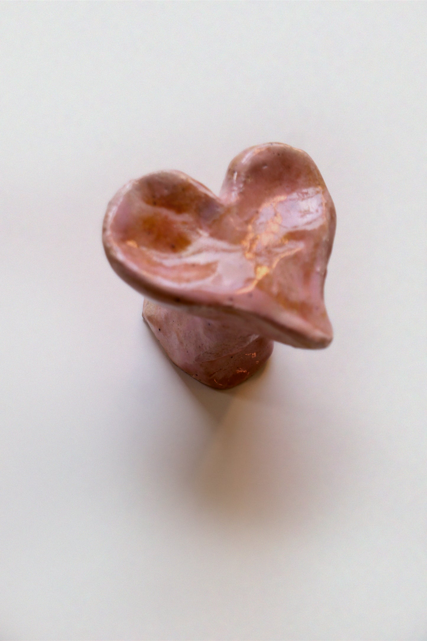 Ceramic knob, pink heart